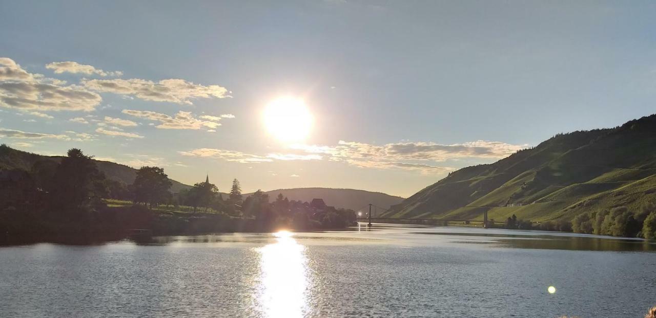 Apartament Mosel-Auszeit Brauneberg Zewnętrze zdjęcie